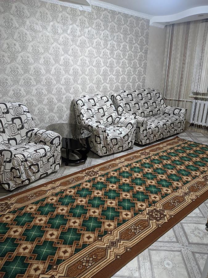 Квартира В Районе Жд Вокзала Shchuchinsk Exterior photo